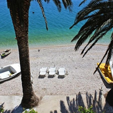 Apartments Pansion Franka Brist Εξωτερικό φωτογραφία