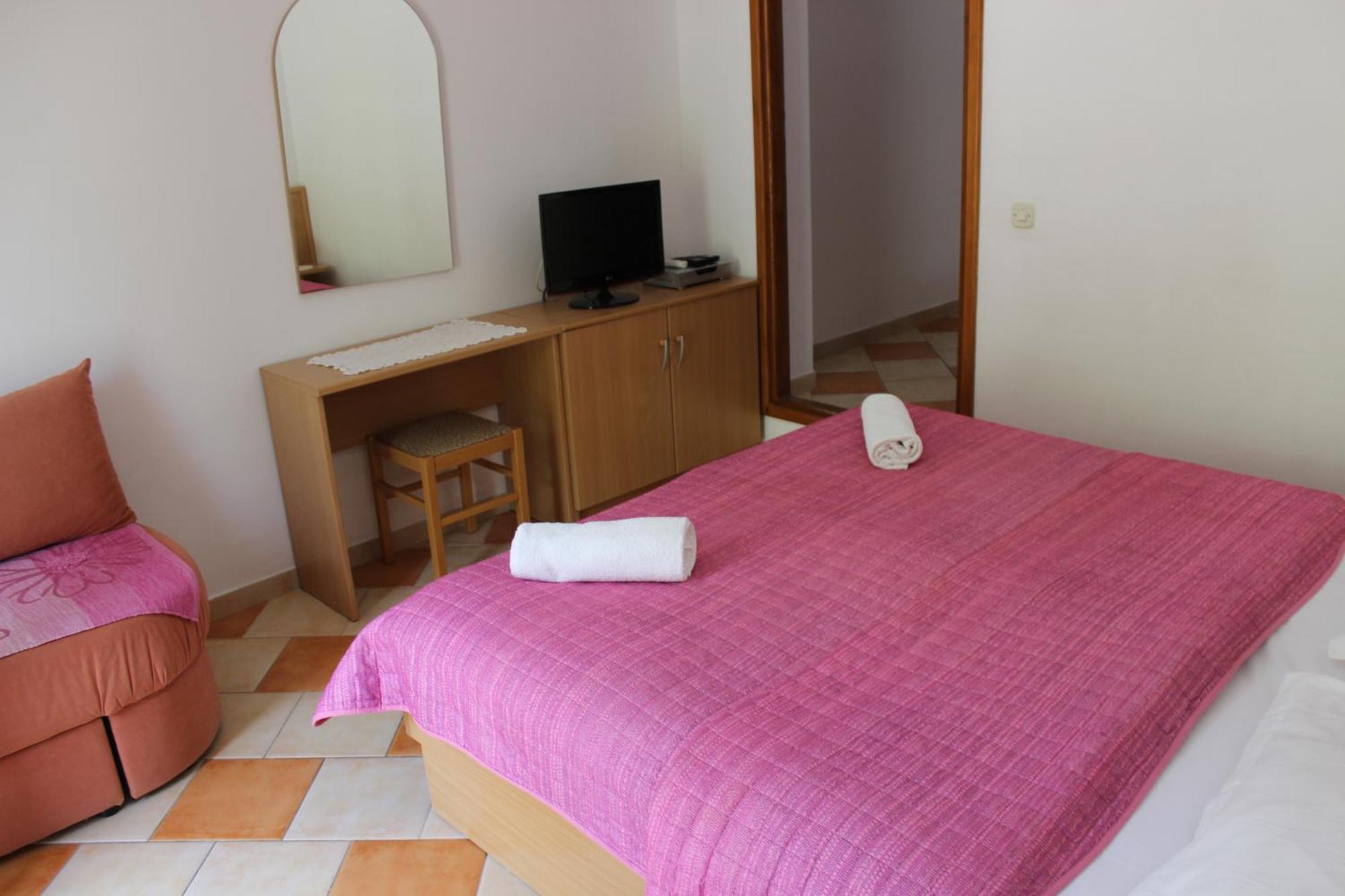 Apartments Pansion Franka Brist Δωμάτιο φωτογραφία