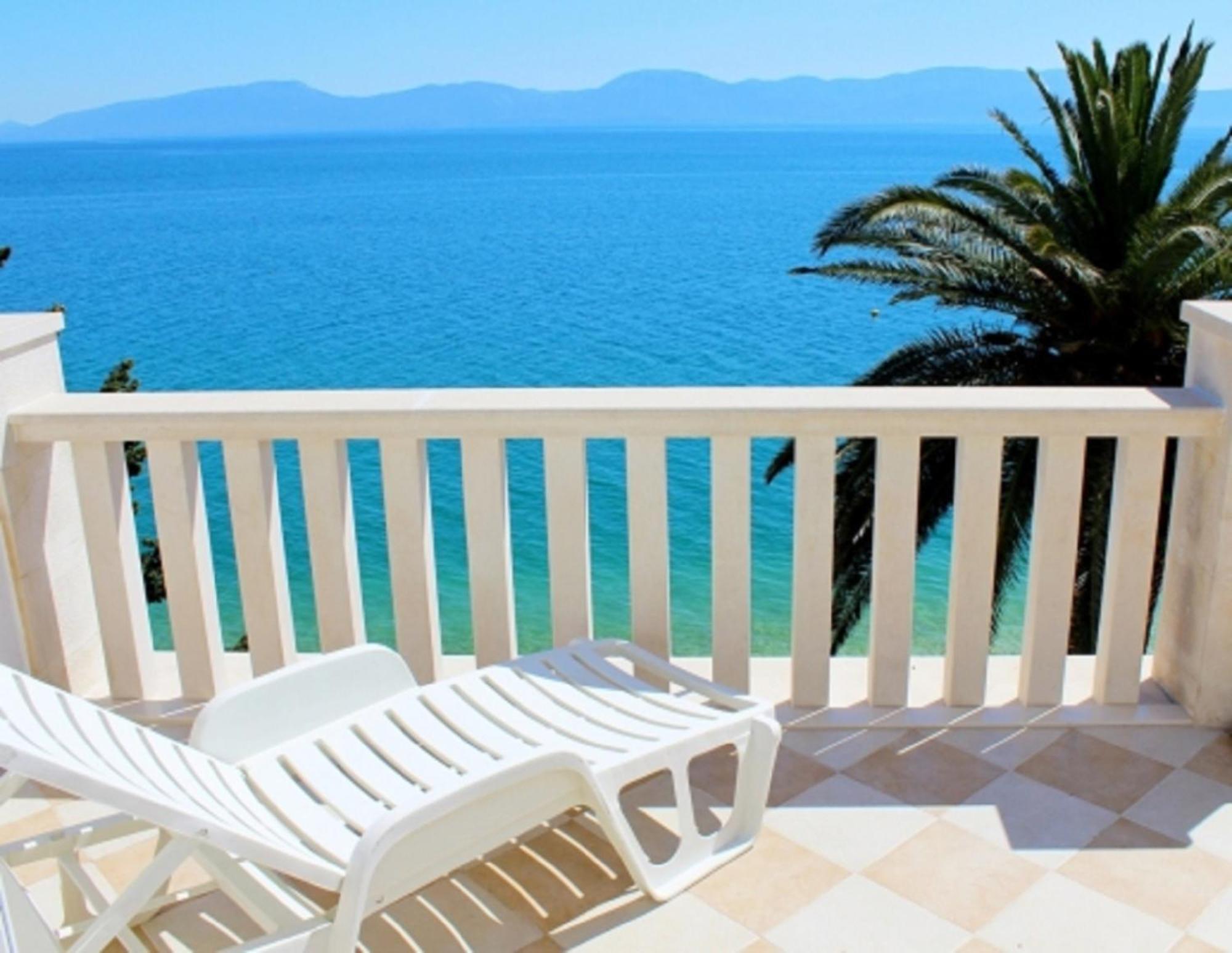 Apartments Pansion Franka Brist Εξωτερικό φωτογραφία