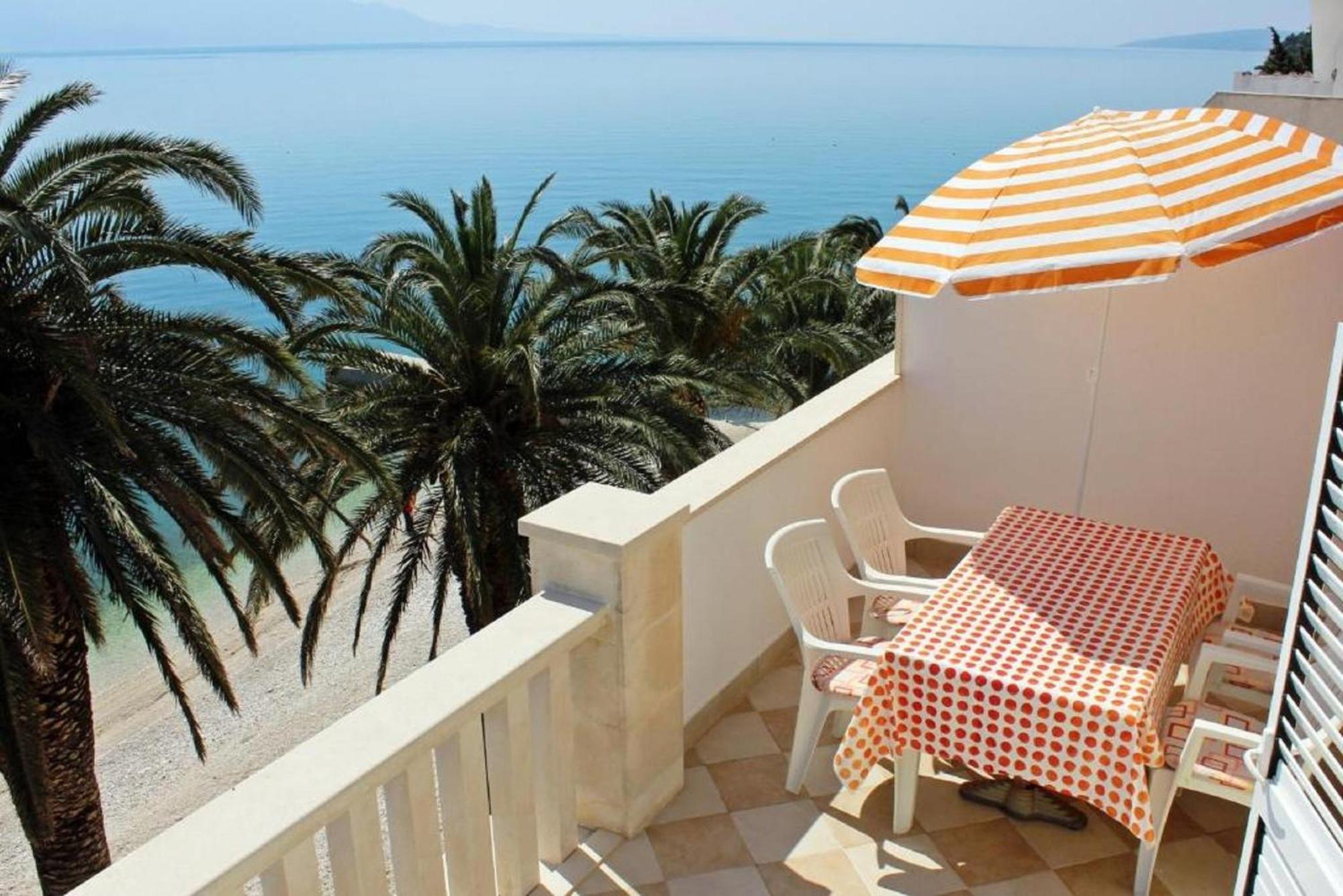 Apartments Pansion Franka Brist Εξωτερικό φωτογραφία