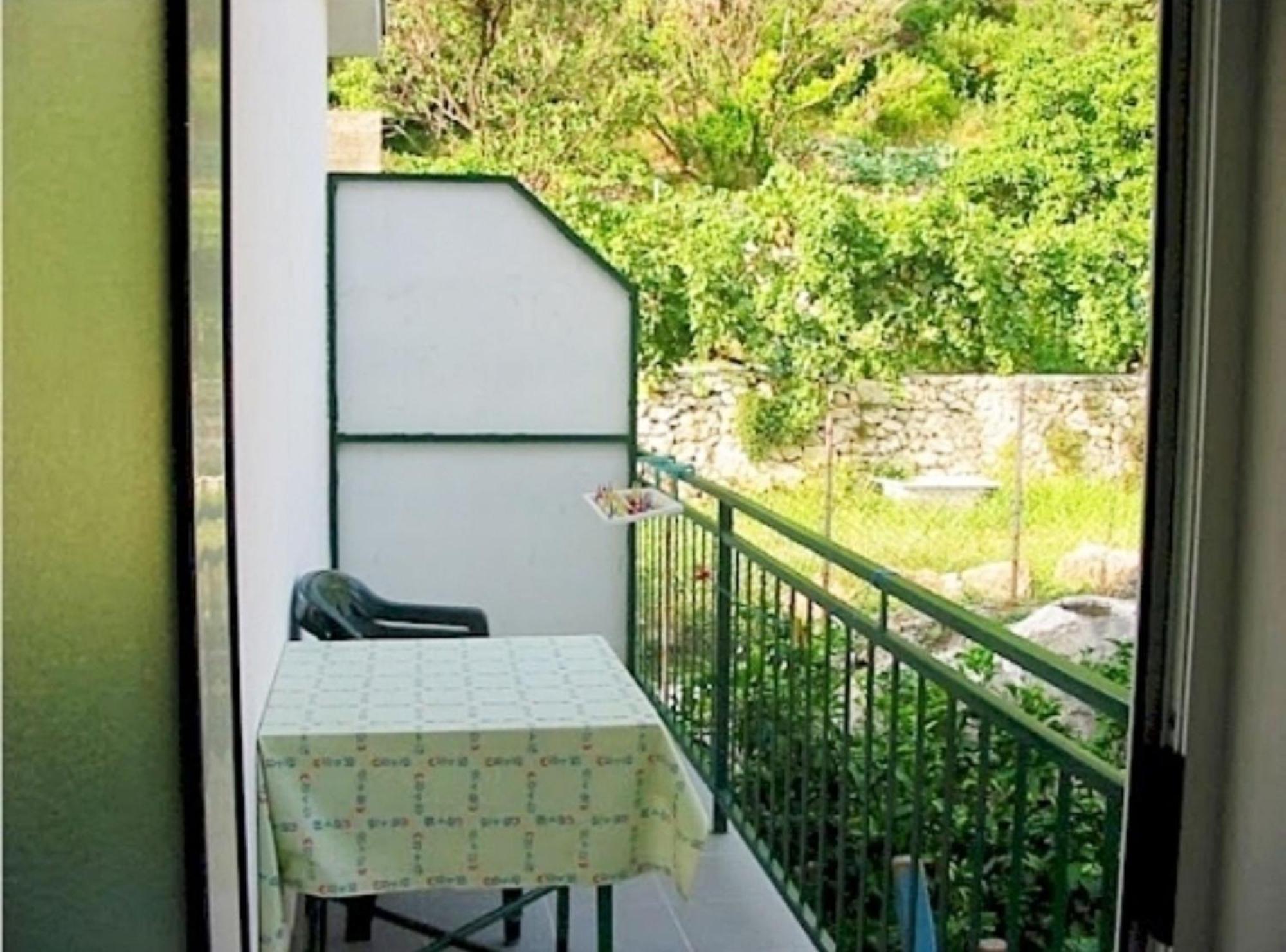 Apartments Pansion Franka Brist Εξωτερικό φωτογραφία