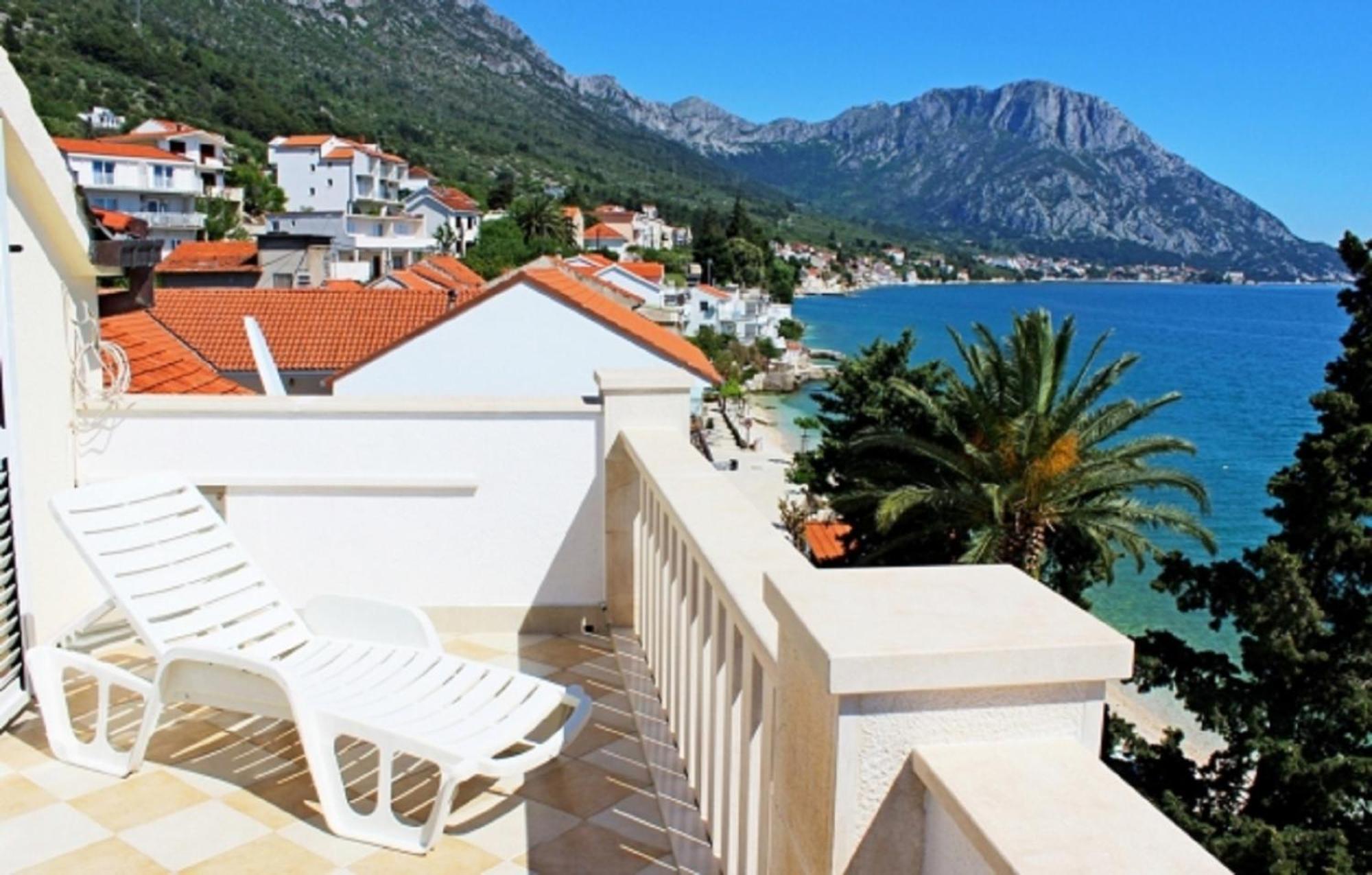 Apartments Pansion Franka Brist Εξωτερικό φωτογραφία
